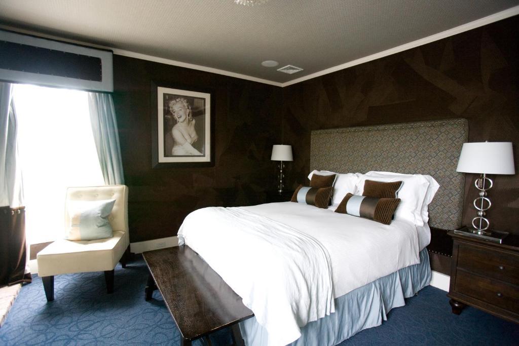 Jedediah Hawkins Inn ジェームズポート 部屋 写真
