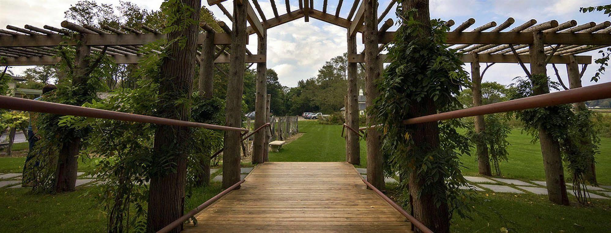 Jedediah Hawkins Inn ジェームズポート エクステリア 写真
